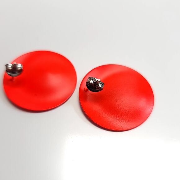 Vintage Red Metal Matte Disc Earrings, Bold Simple Design, Statement Jewelry - Picture 7 of 10